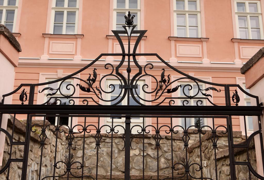 apartmány Antik Pratterov Dom Banská Štiavnica Exterior foto